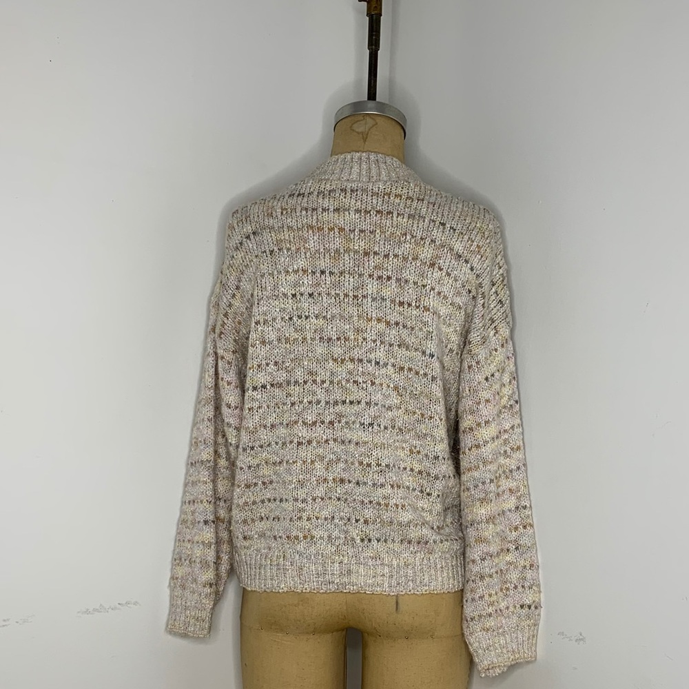 sweater - Picture 2 of 3